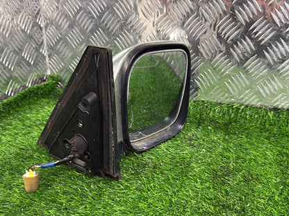 1999 - 2006 Mitsubishi Pajero Right Door Mirror 7 Wire