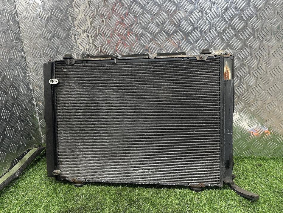 2003-2013 Toyota Harrier U30 GSU30 - Radiator PN: 2GR