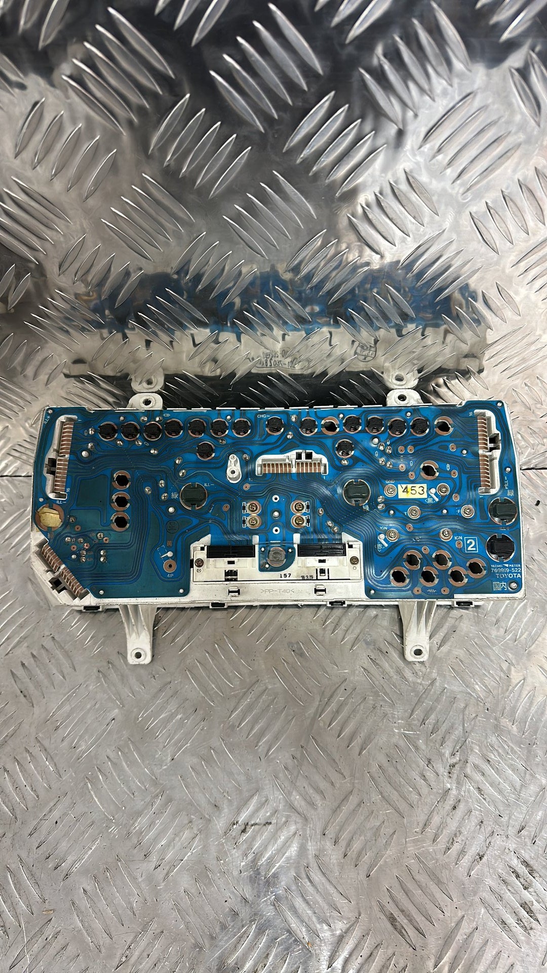 1995-2004 Toyota Hiace Instrument Cluster 83800-26280