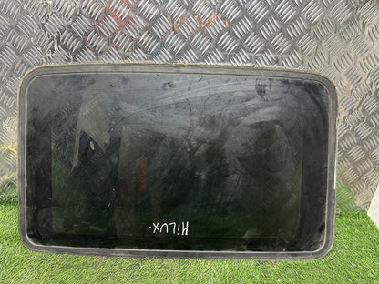 1995-2002 Toyota Hilux Surf- Roof Glass/Sunroof/T PN: M4Q8