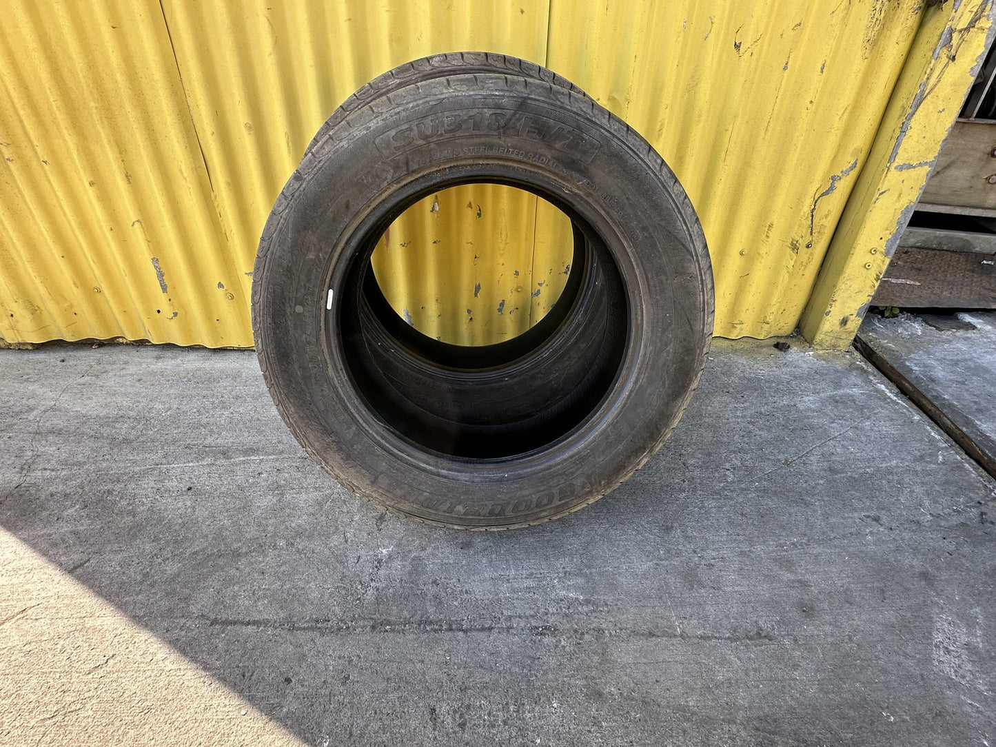 - Tyre PN: 235/60/17 102T