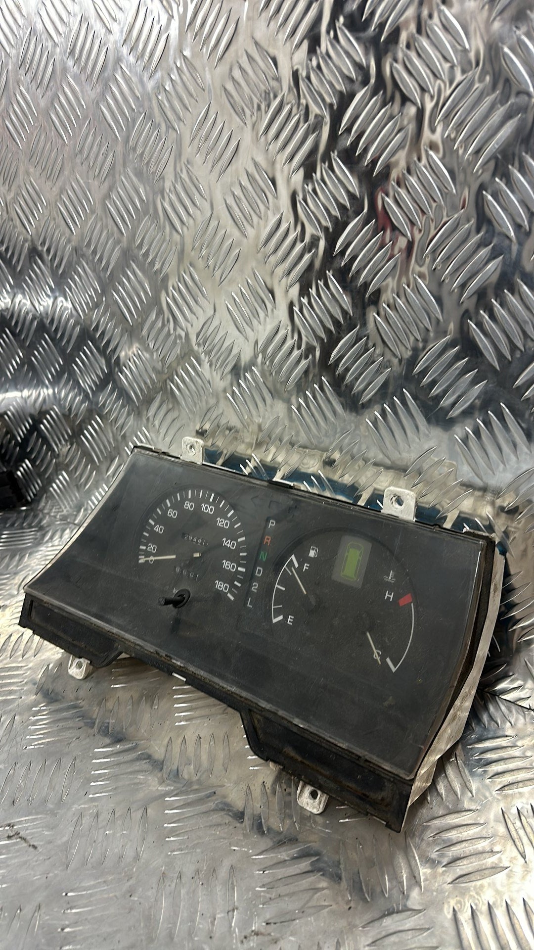 Toyota LiteAce Instrument Cluster 83100-95N52