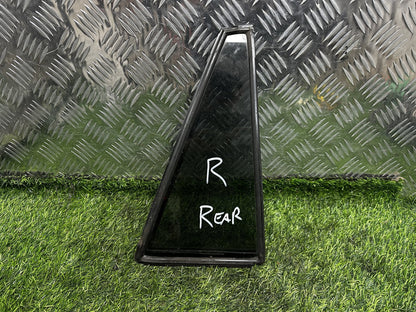 2005-2018 Nissan Wingroad Y12 - Right Rear Quarter Door Glass PN: M262