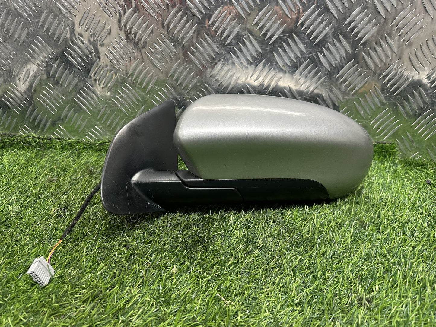 2010-2013 Nissan Qashqai J10- Left Door Mirror PN: 3 WIRE TYPE