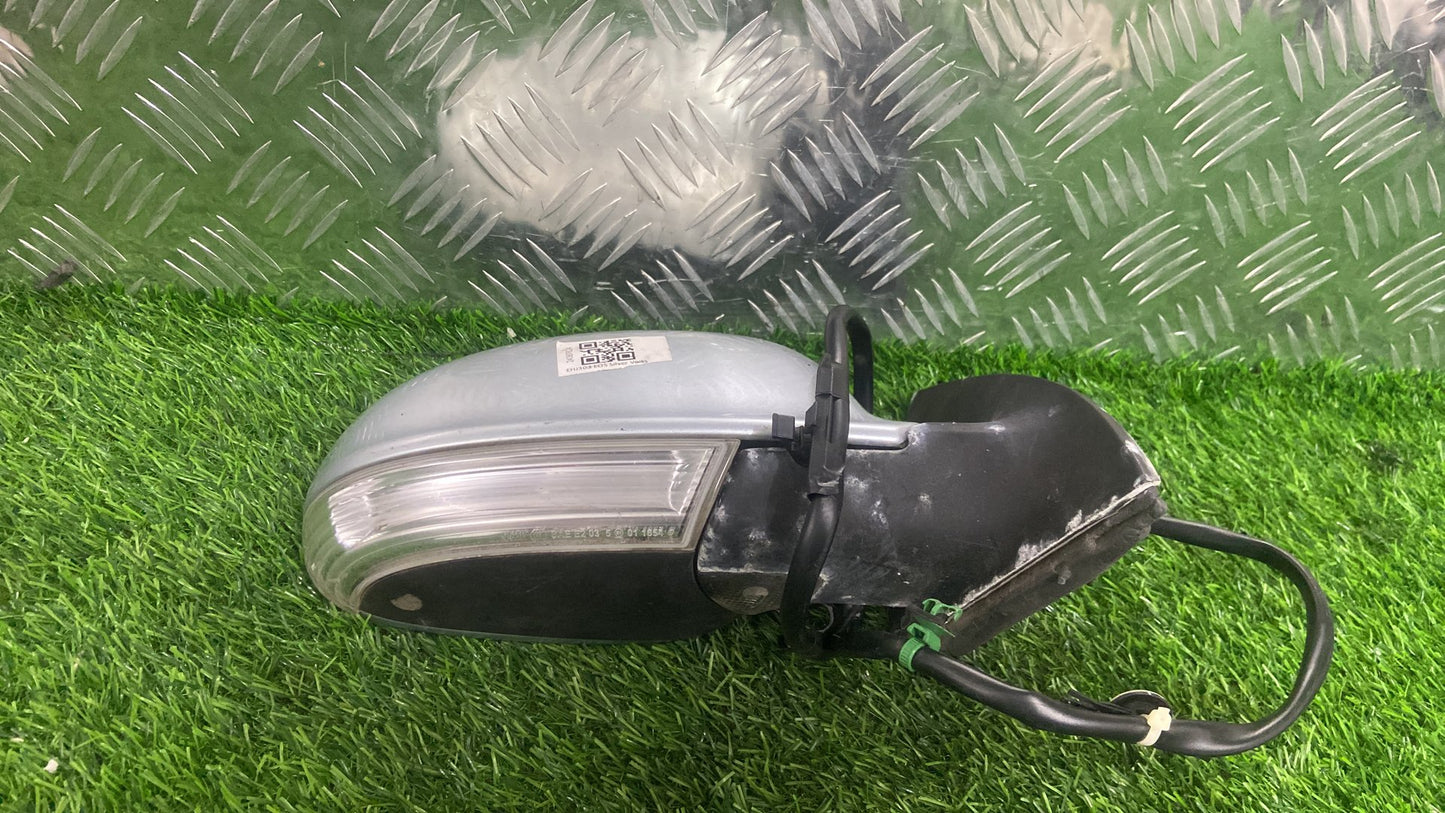 2009 - 2017 Volkswagen Golf Right Door Mirror 11 WIRE