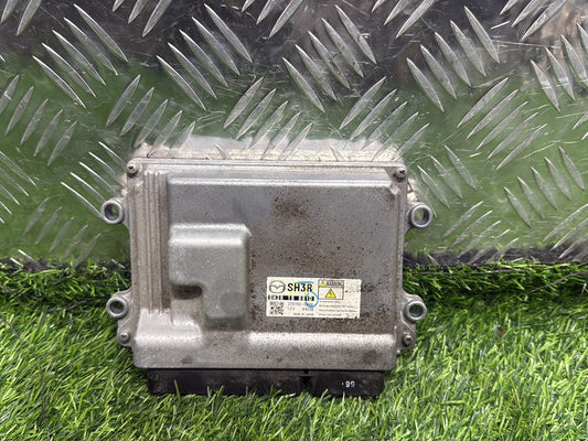 2012 - 2017 Mazda CX-5 ECU SH3R 18 881D