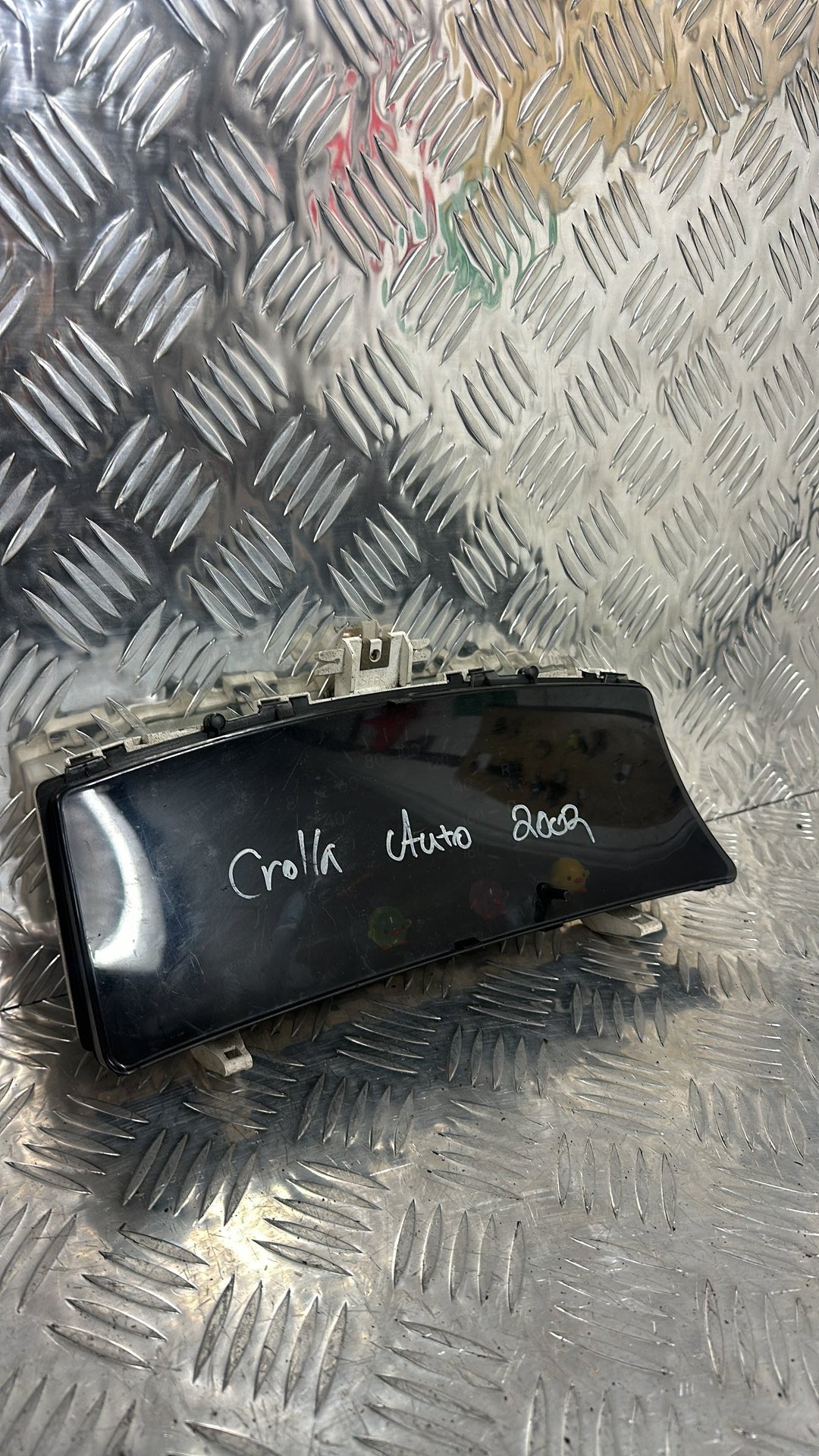 2000-2006 Toyota Corolla Instrument Cluster 83800-1E730