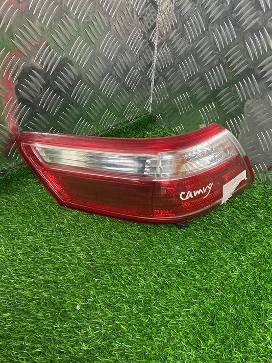 2006 - 2011 Toyota Camry Left Taillight KOITO 33-100