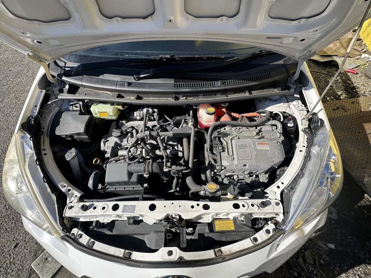 2012 Toyota Aqua Hybrid NHP10