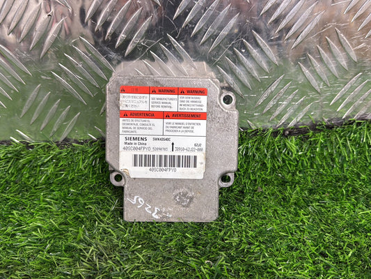 2004-2010 Suzuki Swift- Airbag Module PN: 38910-62J22-000
