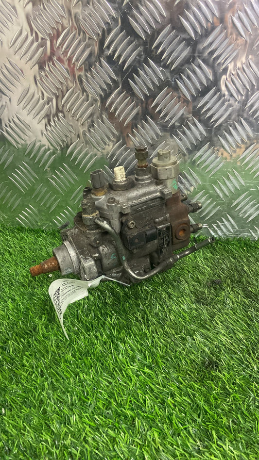 Toyota Hilux Injector Pump 221005D180