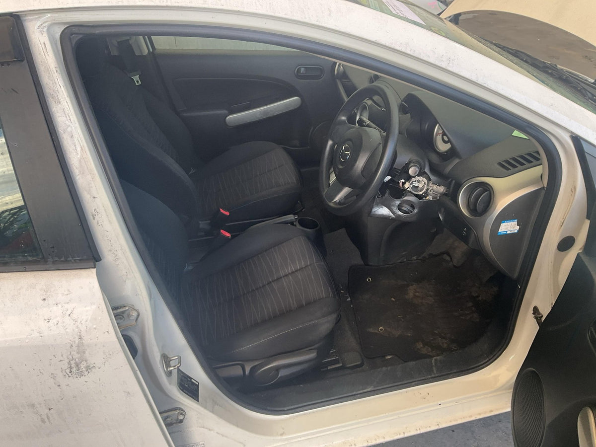 2008 Mazda Demio DE3FS