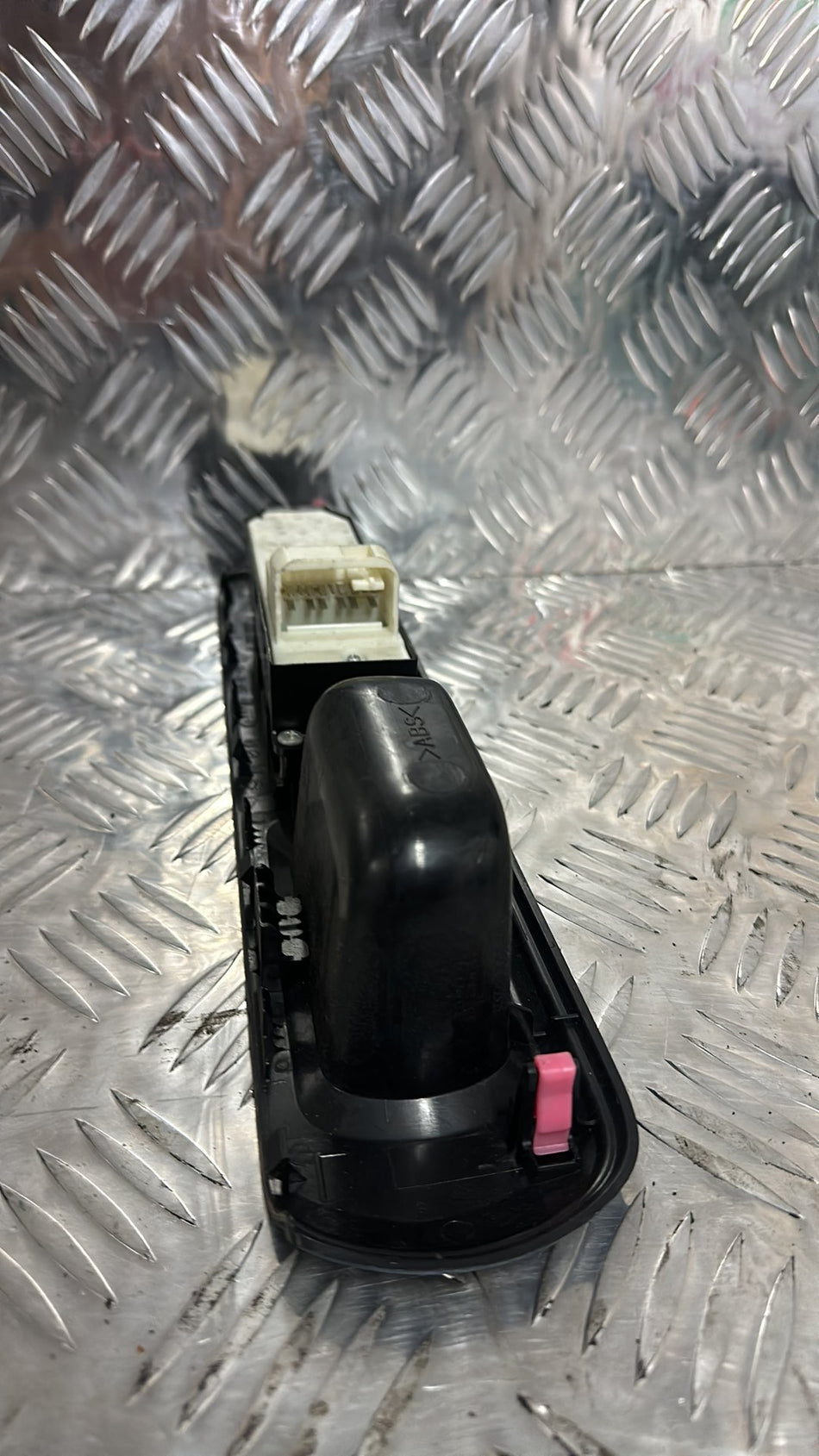Toyota Aqua- Master Power Window Switch PN: PBT-GF30