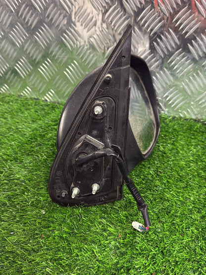2004-2020 Toyota Hiace H200- Right Door Mirror PN: 5 WIRE TYPE