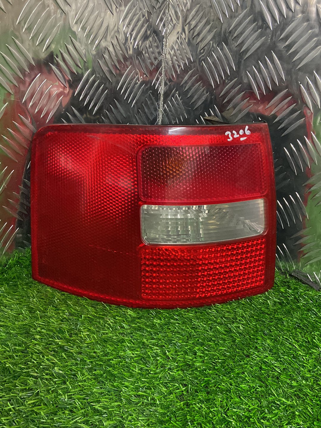 1997 - 2004 Audi A6 Left Taillight 4B9945095F
