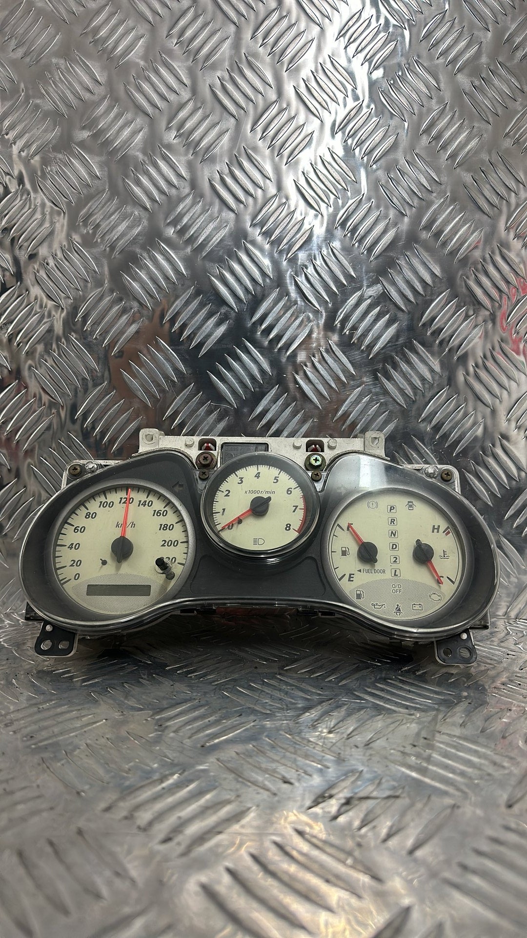 2000-2003 Toyota RAV4 Instrument Cluster 83800-4A021