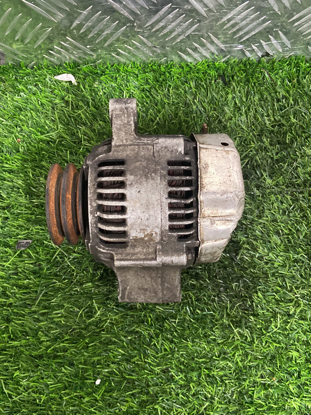 Toyota Land Cruiser Alternator 2706017220