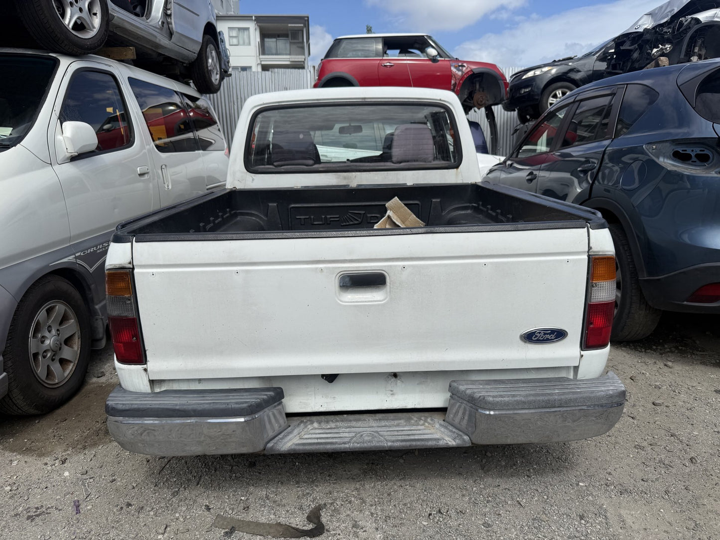 2002 Ford Courier  WRECKING FOR PARTS ONLY