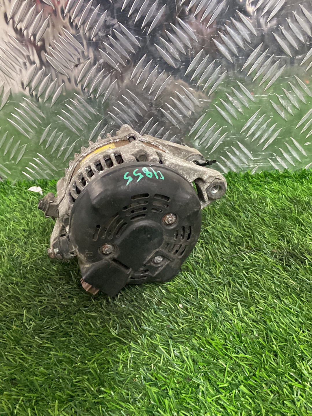Toyota Hiace Alternator 2706075350