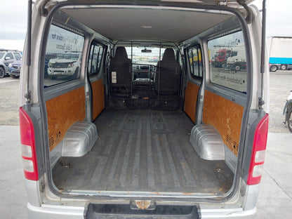 2009 Toyota Hiace COVERED WRECKING FOR PARTS ONLY