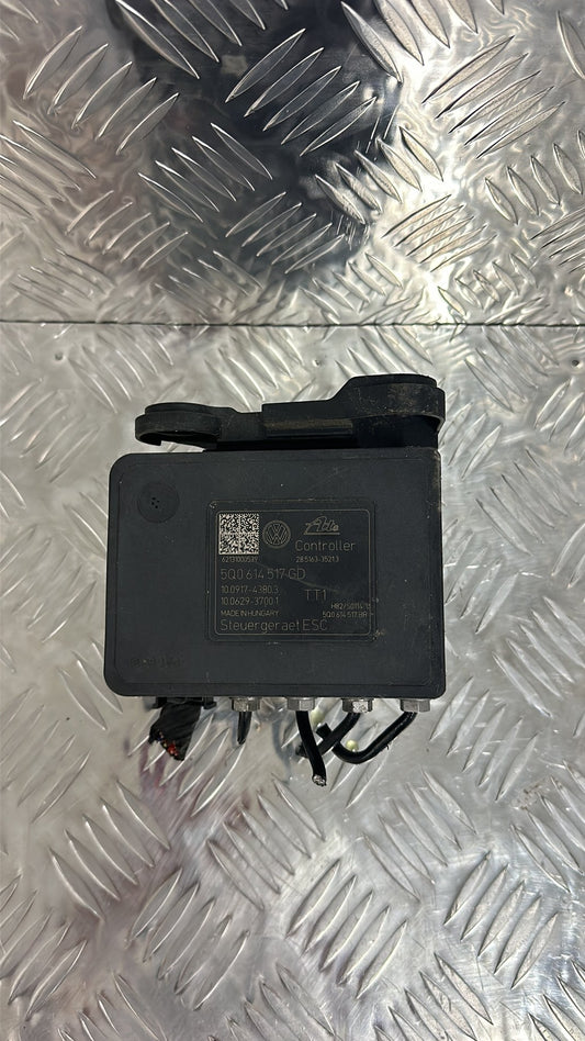 Volkswagen Jetta ABS Brake Module 5Q0 614 517 GD