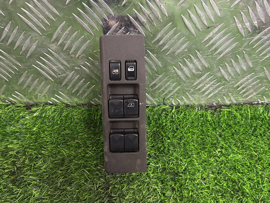 Nissan Navara Master Power Window Switch Single Plug