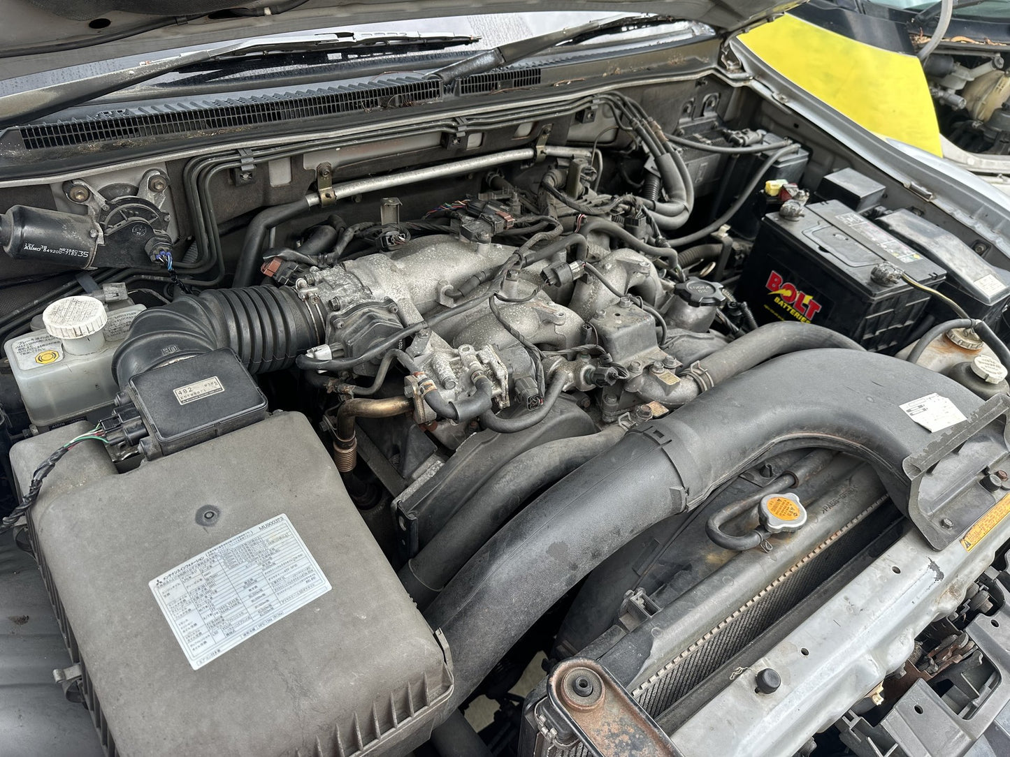2000 Mitsubishi Pajero 6G74 LP4530 WRECKING FOR PARTS ONLY