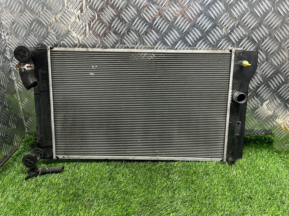 2007-2014 Toyota Corolla ZRE1*- Radiator PN: D422173-7131