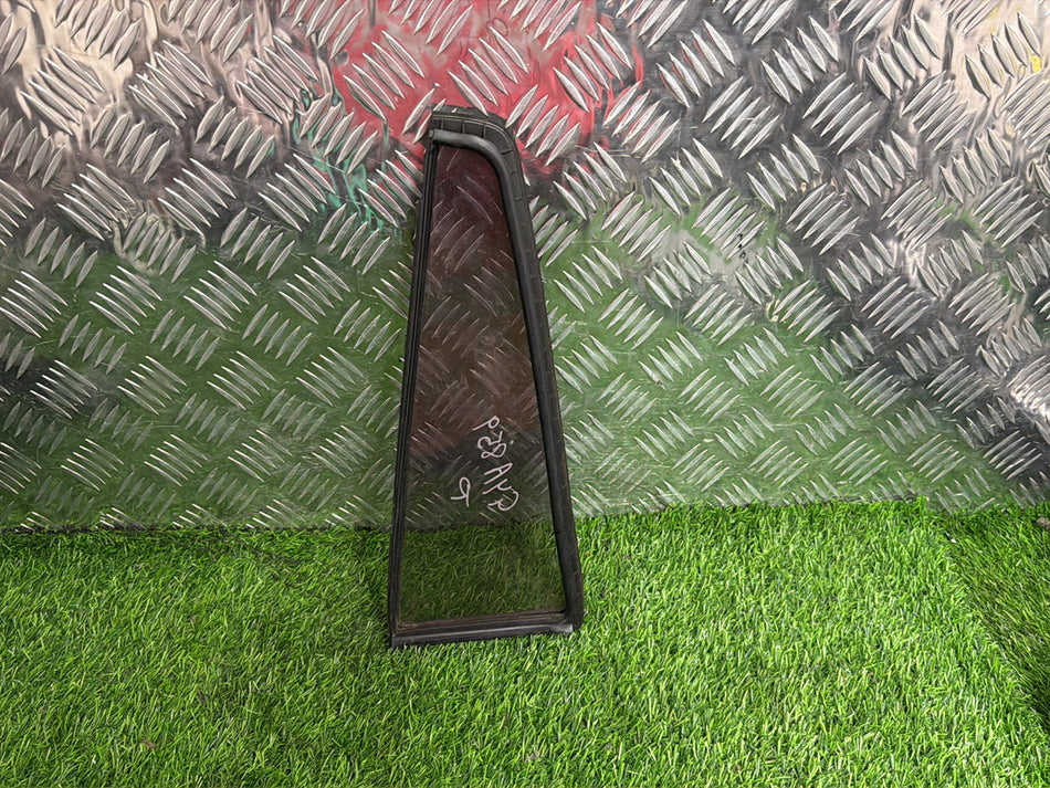 2002-2007 Mazda Demio DY- Right Rear Quarter Door Glass PN: 43R-001897 tint