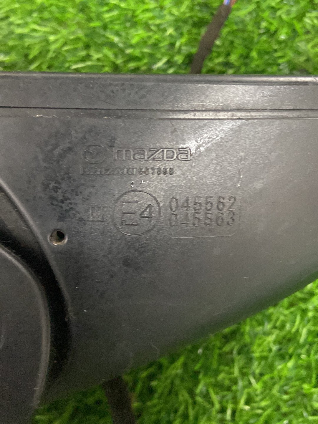 2019 - 2025 Mazda Mazda3 Right Door Mirror 8 Wire Type