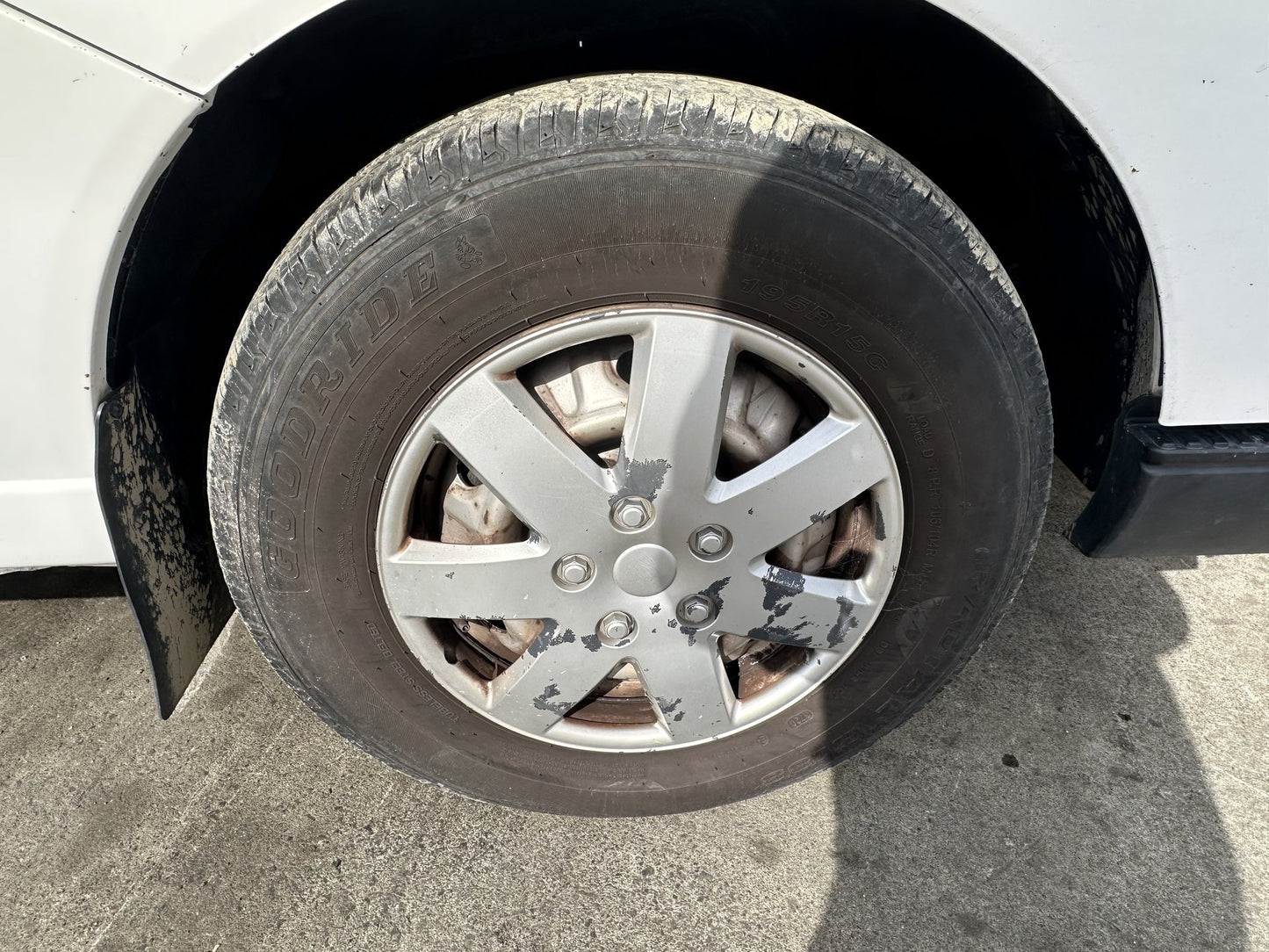 2005 Nissan Caravan VPE25
