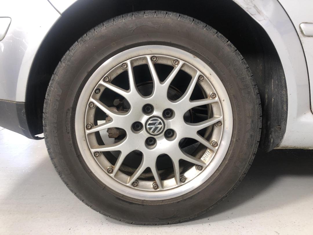 2001 Volkswagen Golf WVWZZZ1JZ1P546963