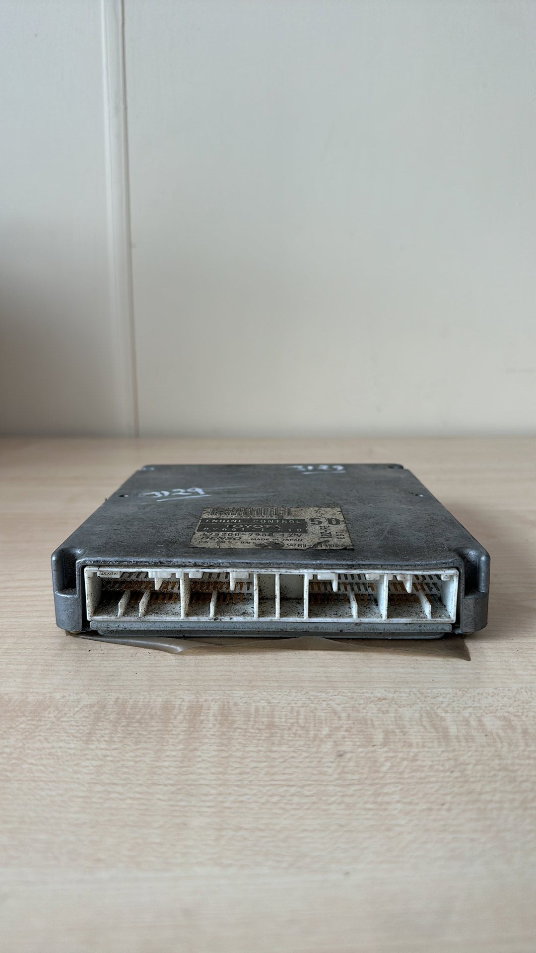 2001-2007 Toyota Corolla ZZE12*- ECU PN: 89661-1E510