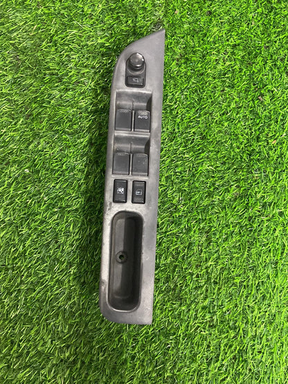 2004 - 2010 Suzuki Swift Master Power Window Switch 83761-63J0