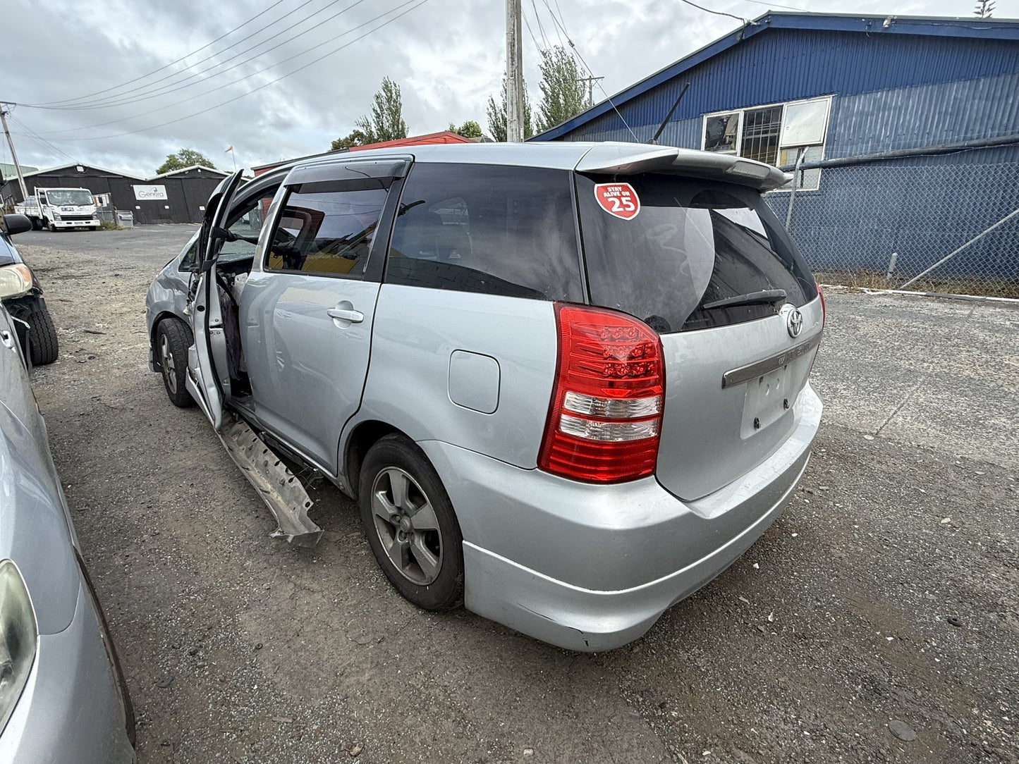 2004 Toyota Wish 1ZZ WRECKING FOR PARTS ONLY