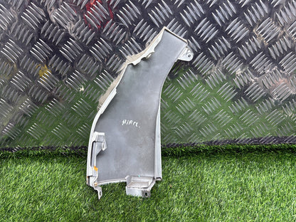 Toyota Hiace Right Front Guard