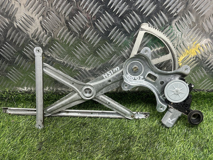 2003-2009 Toyota Wish E10 - Right Front Window Regulator/Motor PN: 6 PIN