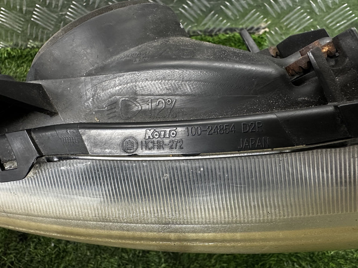 2002-2010 Nissan Elgrand E51 - Right Headlight PN: KOITO 100-24854
