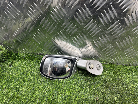2001-2007 Toyota Noah R60- Left Front Guard Mirror PN:
