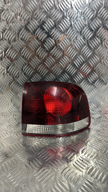 2002-2010 Volkswagen Touareg Right Taillight 7L6945258