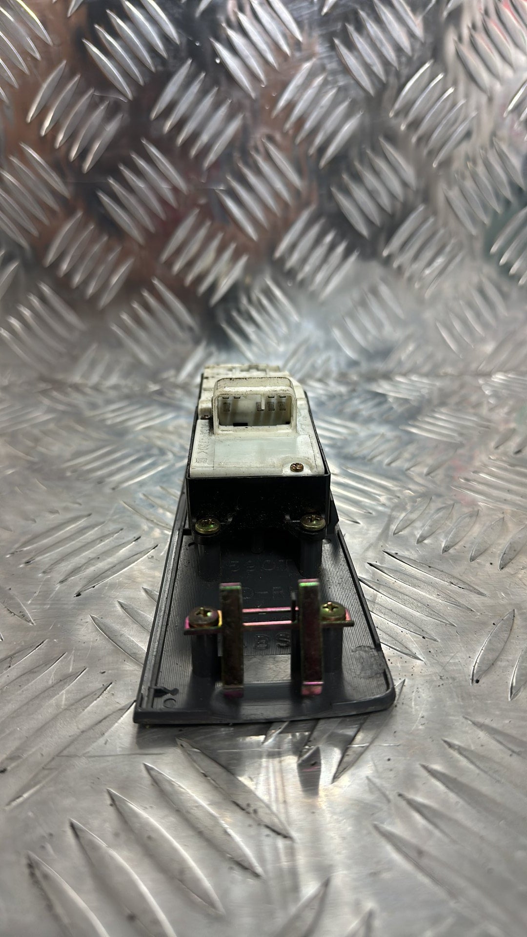 1996-1999 Toyota Starlet Master Power Window Switch 74231-10070