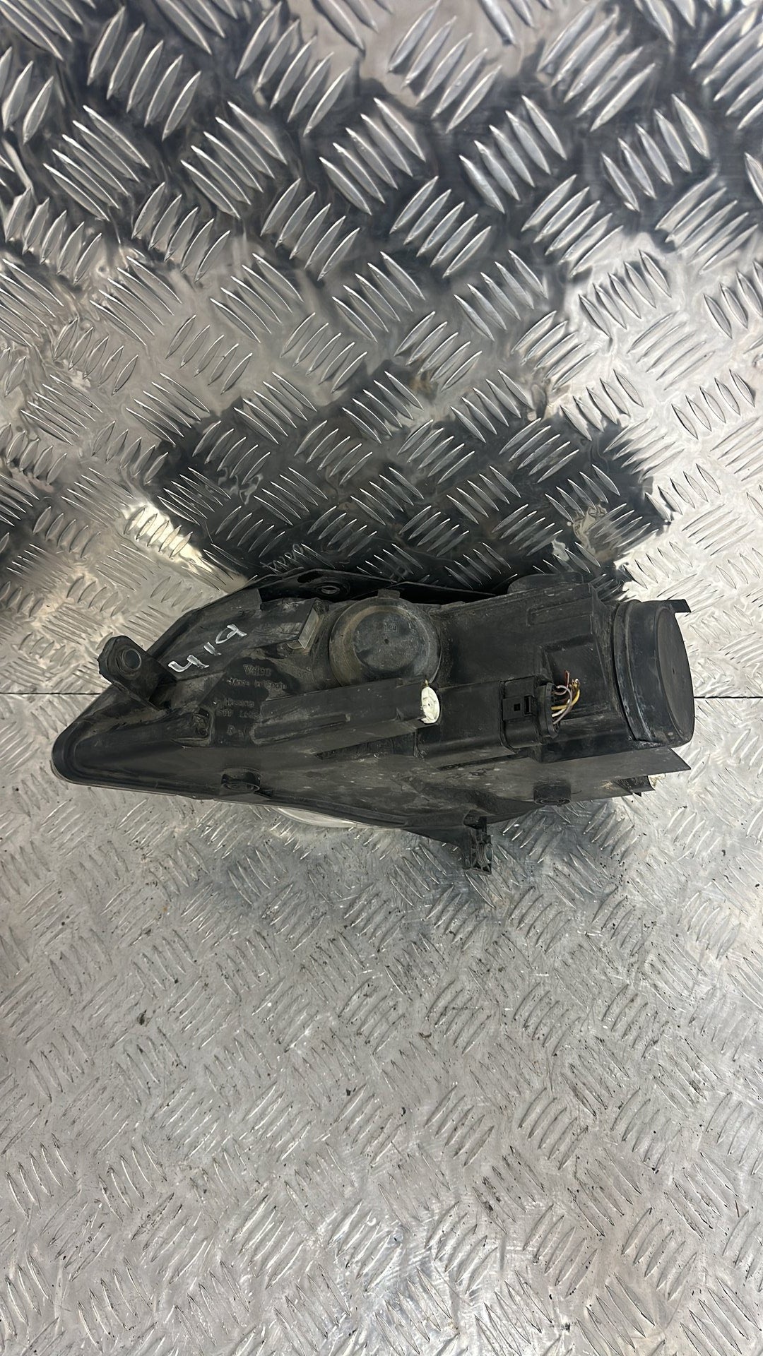2005-2010 Volkswagen Passat 3C2- Right Headlight PN: 3C0 941 006 T