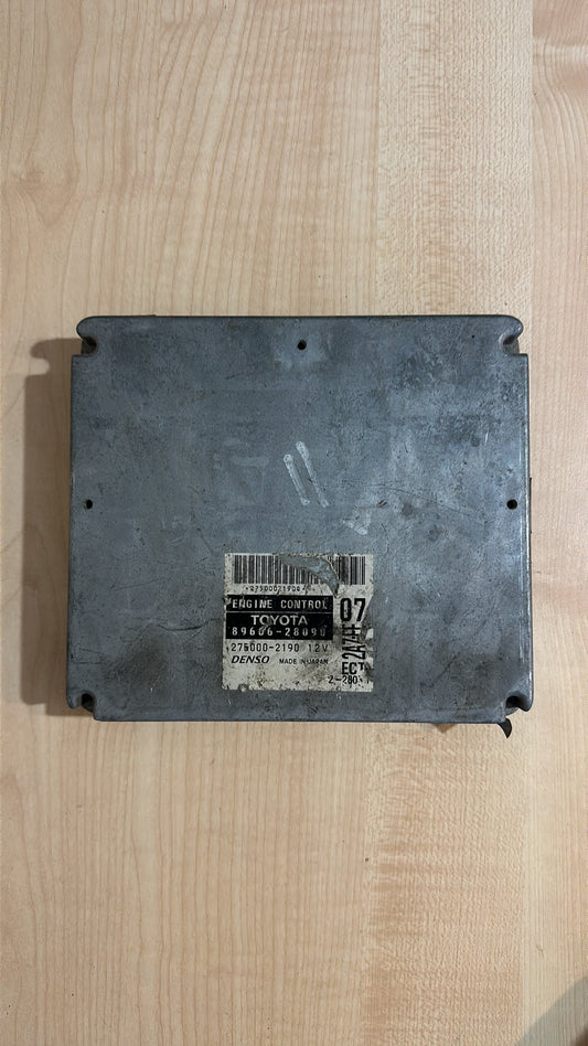 2000-2006 Toyota Estima ACR30- ECU PN: 89666-28090