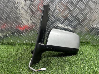 2005-2010 Nissan Serena C25- Left Door Mirror PN: 5 WIRE TYPE