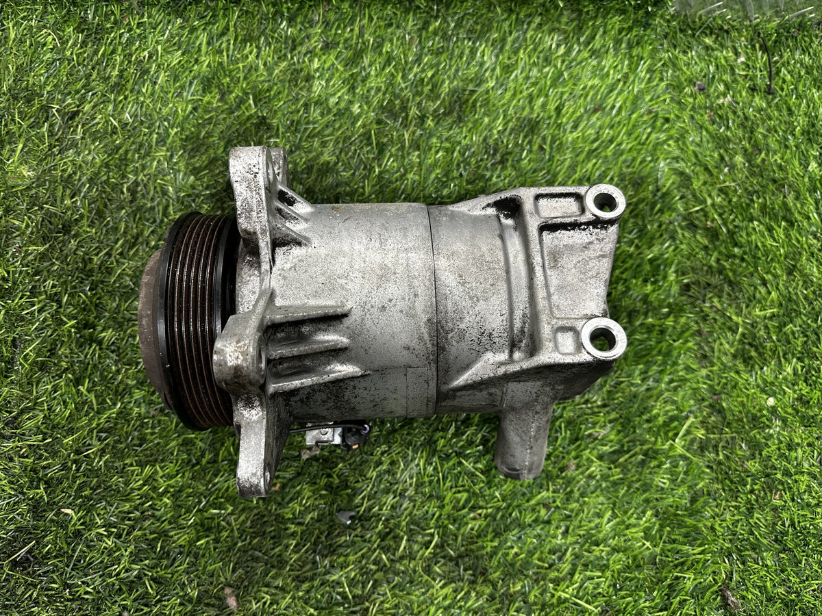 2002-2007 Nissan Murano Z50 - A/C Compressor PN: VQ35-(92600 CA01A)