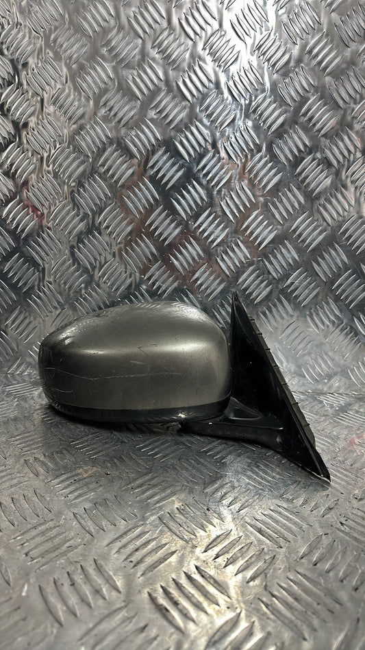 2005-2009 Nissan Fuga GY50- Right Door Mirror PN: 11 WIRE
