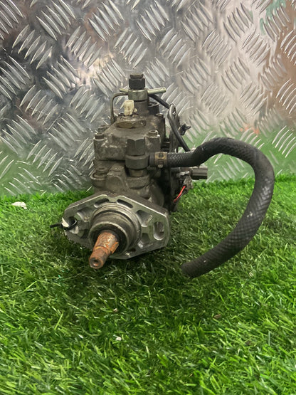 1990 - 1995 Toyota Hilux Injector Pump 2210067070