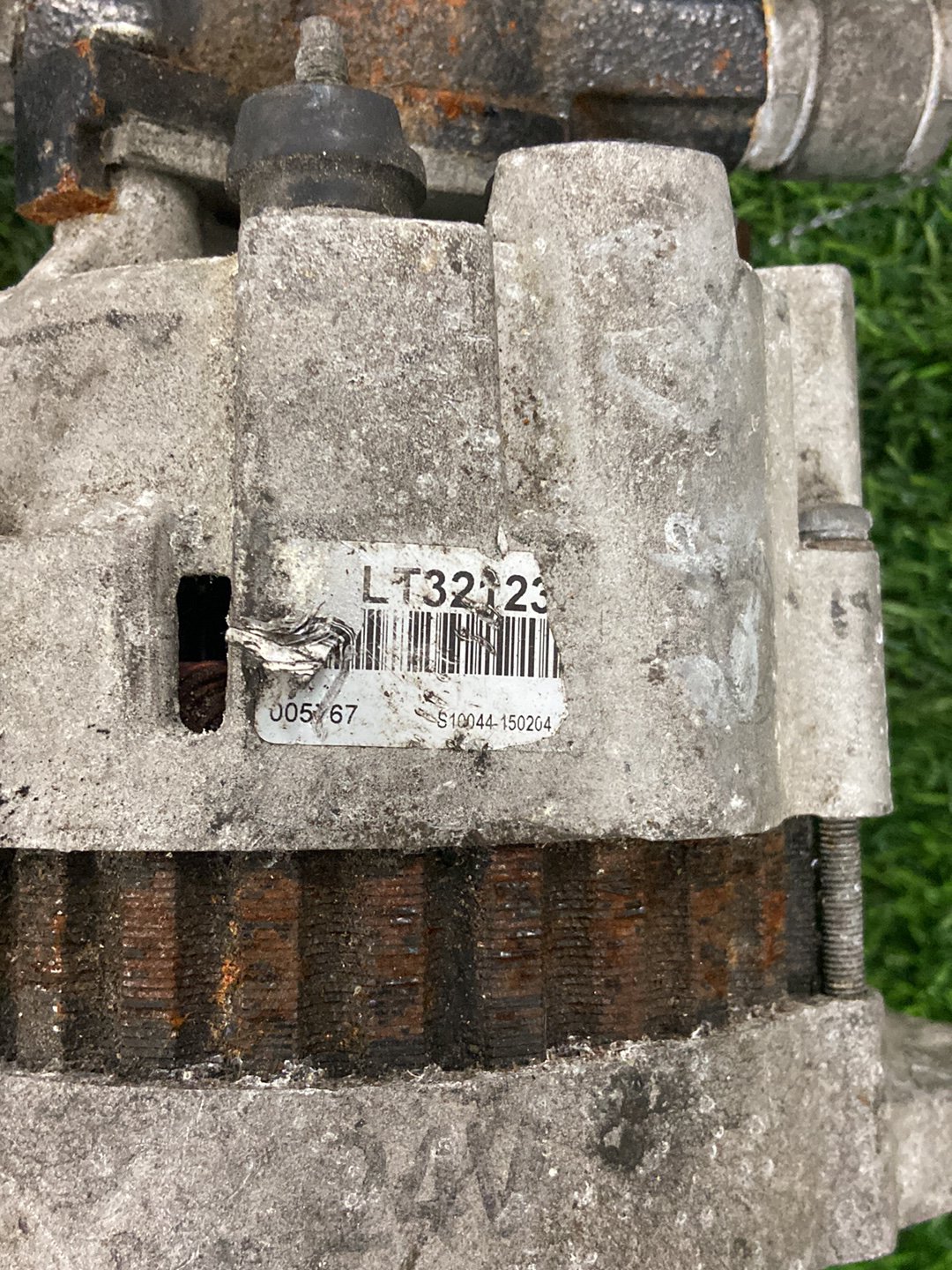 Nissan Patrol Alternator ALT32123