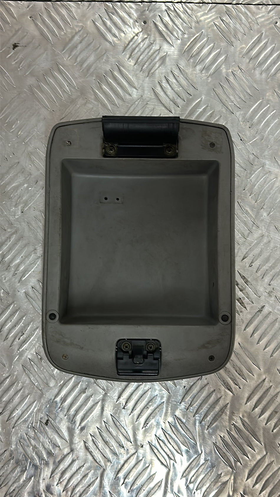 2006-2015 Toyota Hilux- Console Lid PN: