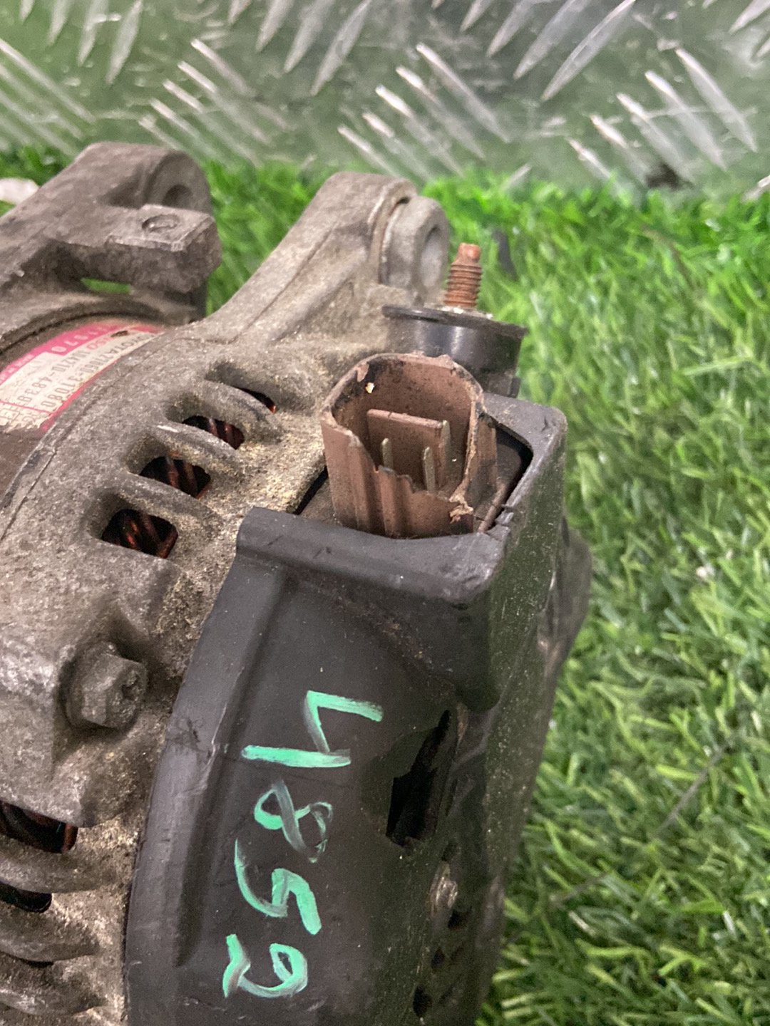 Toyota Camry Alternator 2706031080